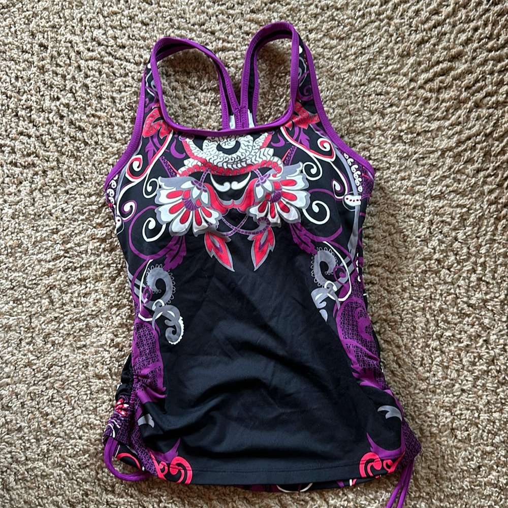 Worn once athleta top xxs